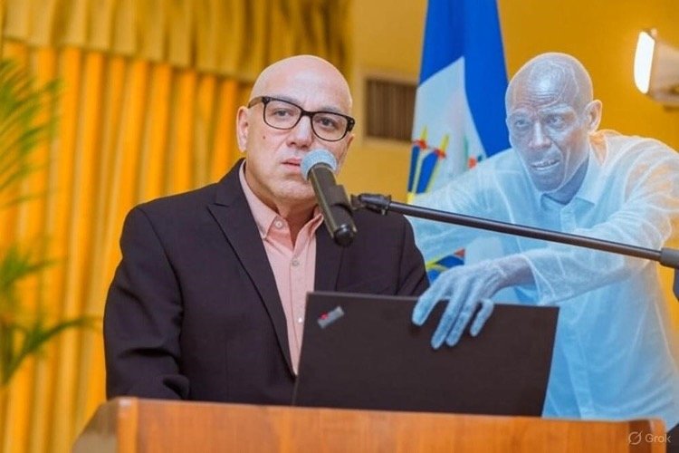 Reginald Pierre Boulos est entre les mains de Jovenel Moïse, assassiné par l’élite économique haïtienne